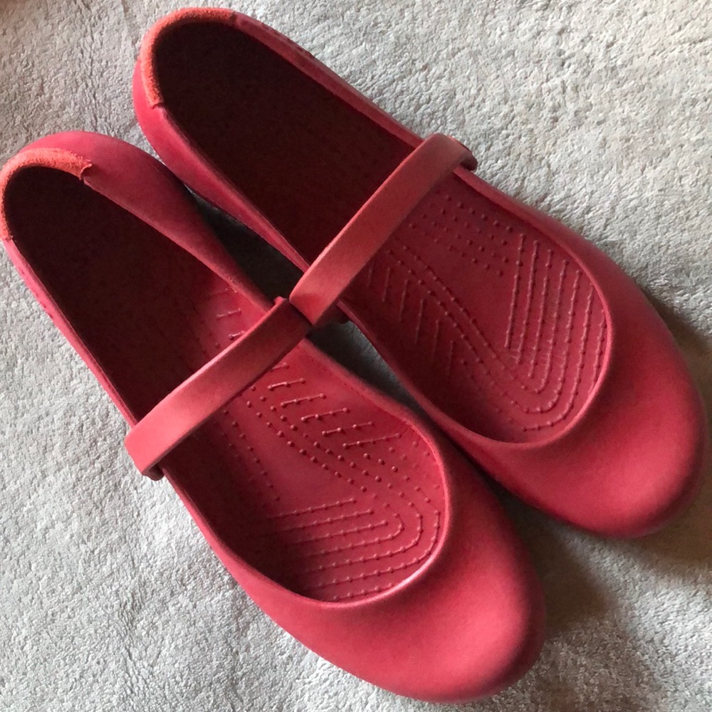 Crocs MaryJanes red